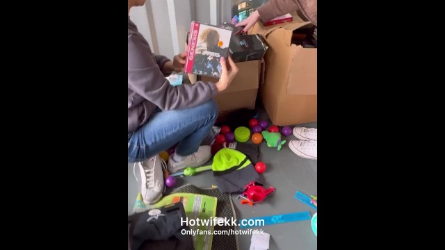 Public Threesome at a Storage Auction: Hot FFM Action!