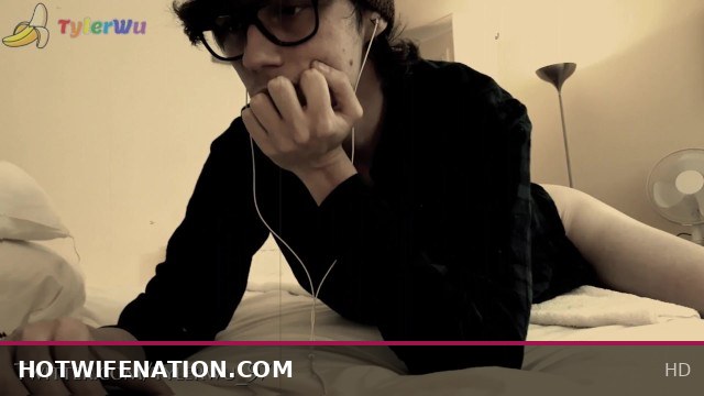Asian stud bangs English pal (interracial)