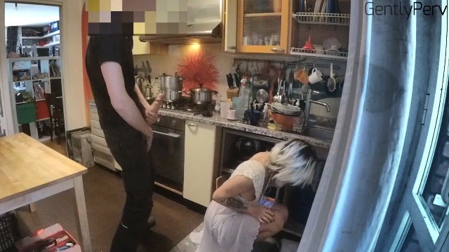 MILF Housewife Can't Resist the Plumber's Cock - Adventure Pt 1
