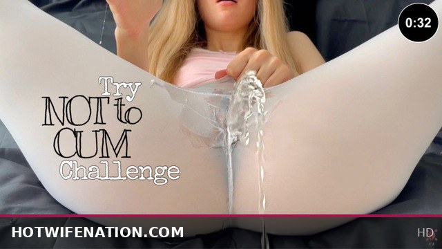 Try Not to Cum with Leggings Squirt Challenge